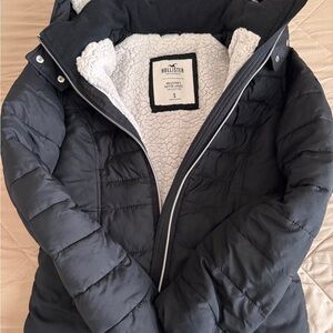 Hollister Black Puffer Jacket with White Lining